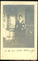 Divka u kachlovych kamen