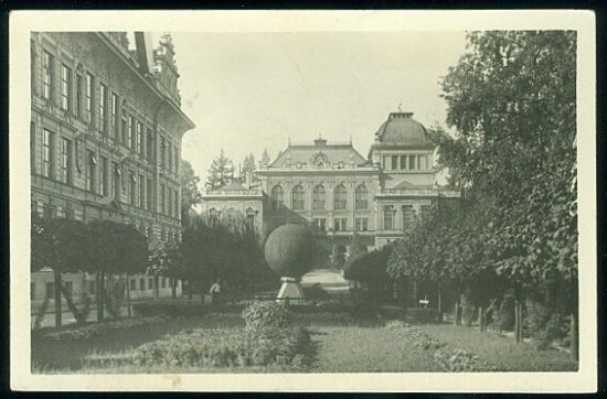 Litomysl Smetanuv dum a pomnik J A Komenskeho | antikvariat - detail pohlednice