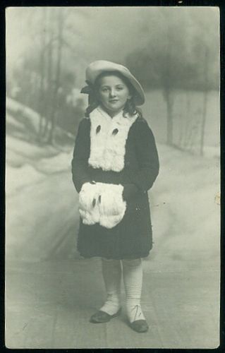 Mala dama | antikvariat - detail pohlednice