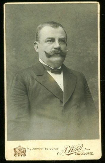 Pan s knirem | antikvariat - detail pohlednice